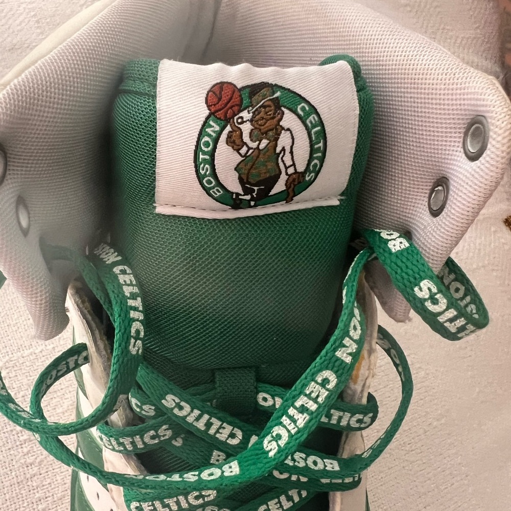adidas Celtics High-Top Sneakers - Green and White 2012* NWOT* - Picture 5 of 14